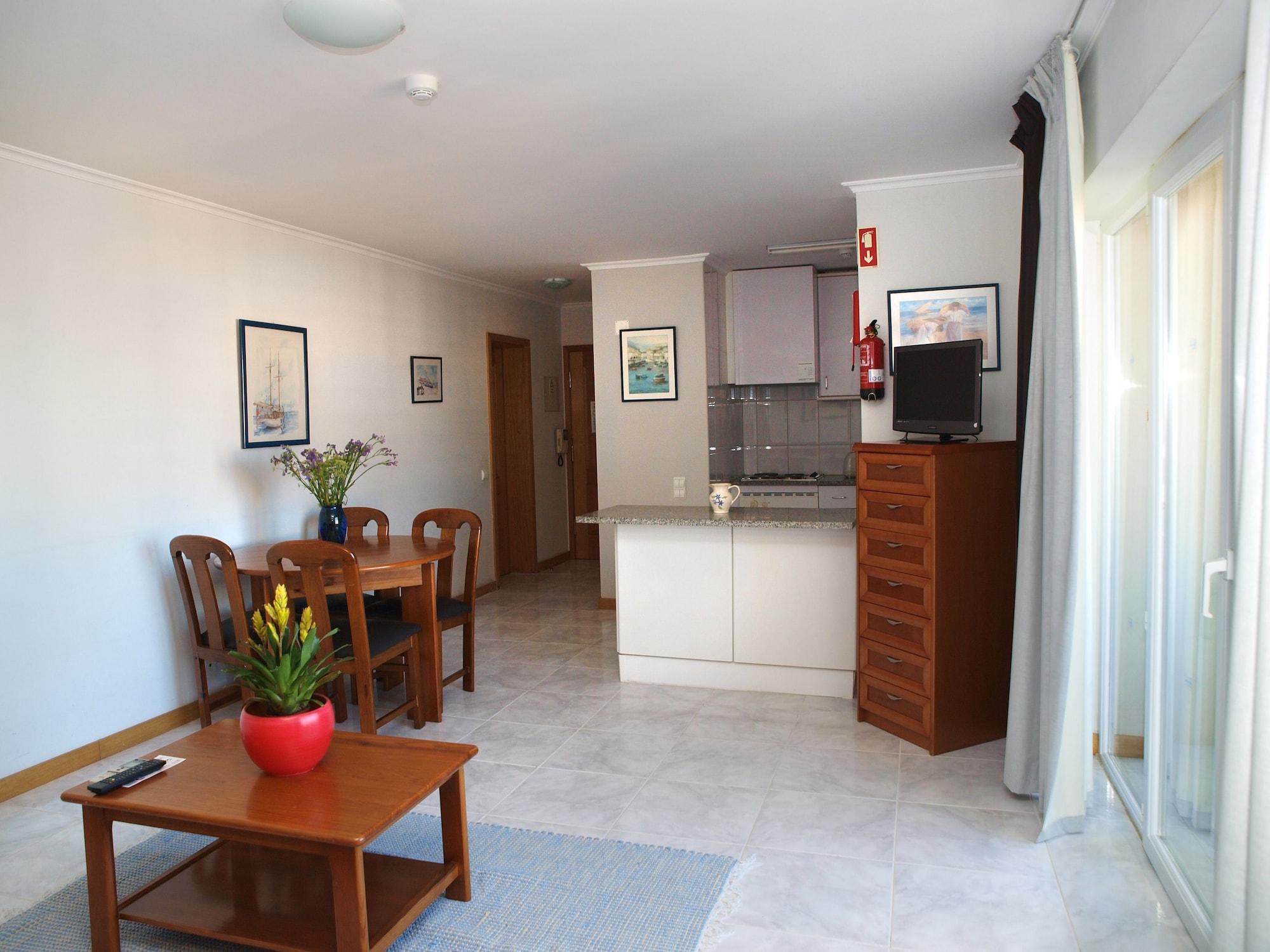 Apartamentos Jardins Da Rocha ปอร์ติเมา ภายนอก รูปภาพ