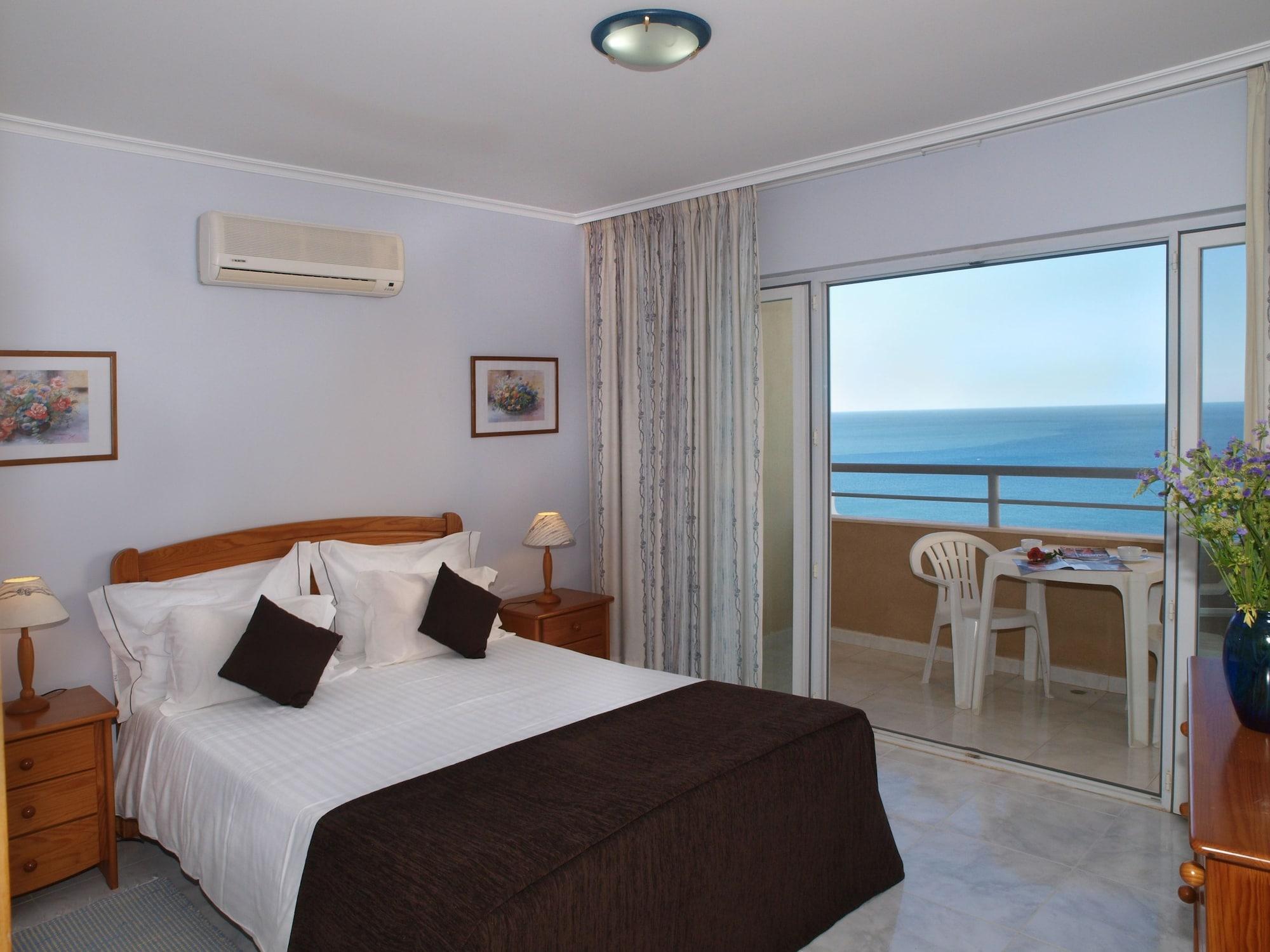 Apartamentos Jardins Da Rocha ปอร์ติเมา ภายนอก รูปภาพ