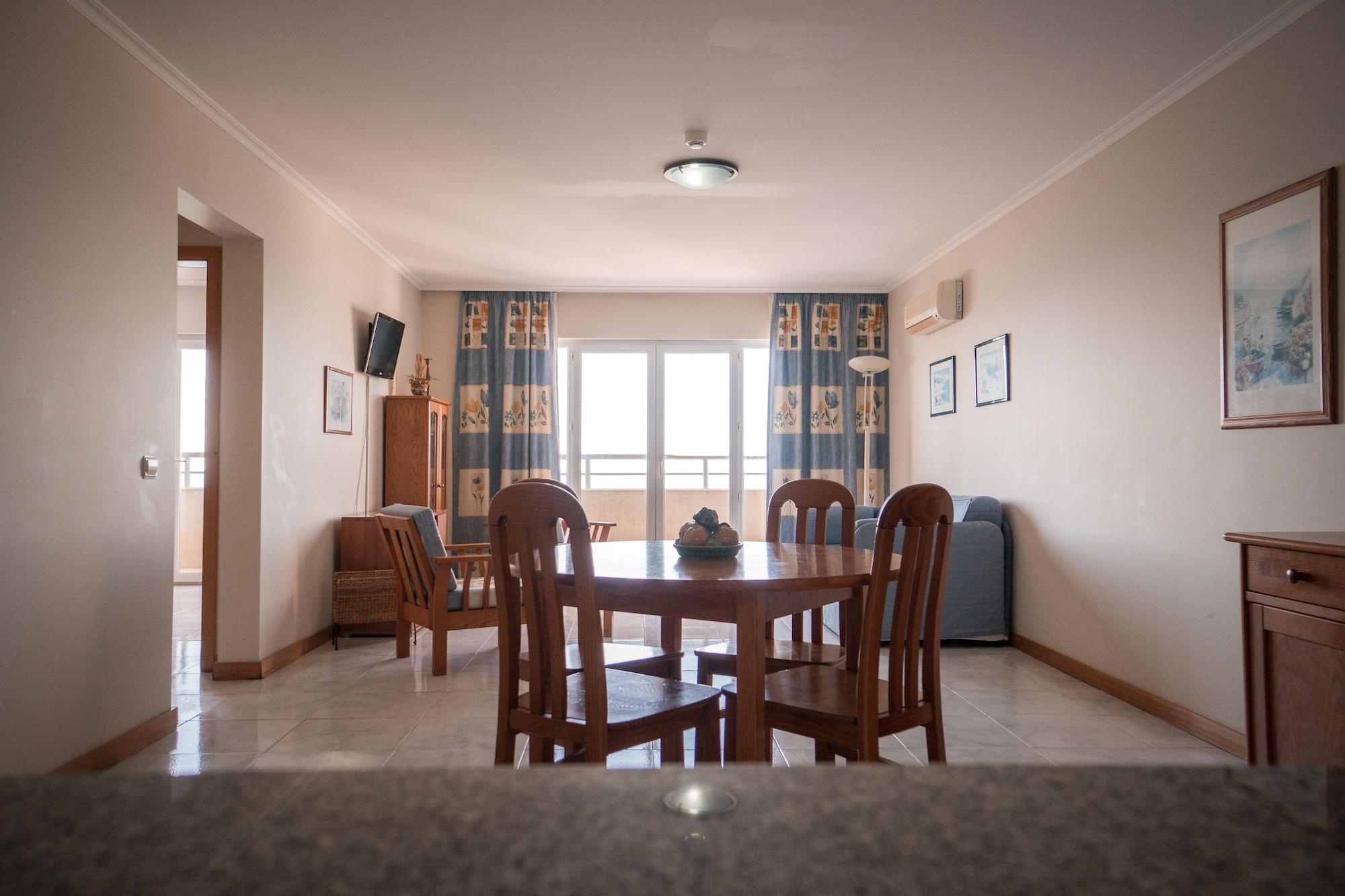Apartamentos Jardins Da Rocha ปอร์ติเมา ภายนอก รูปภาพ