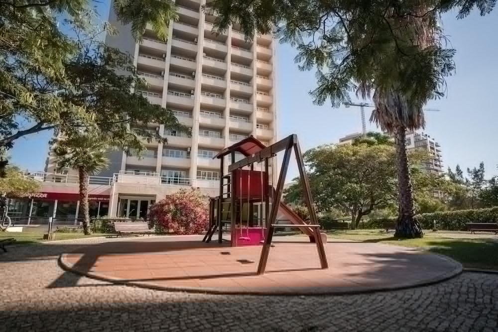 Apartamentos Jardins Da Rocha ปอร์ติเมา ภายนอก รูปภาพ