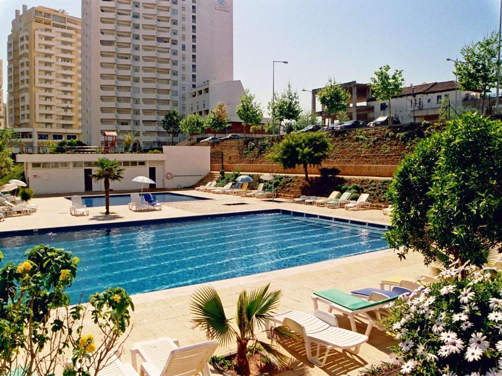 Apartamentos Jardins Da Rocha ปอร์ติเมา ภายนอก รูปภาพ