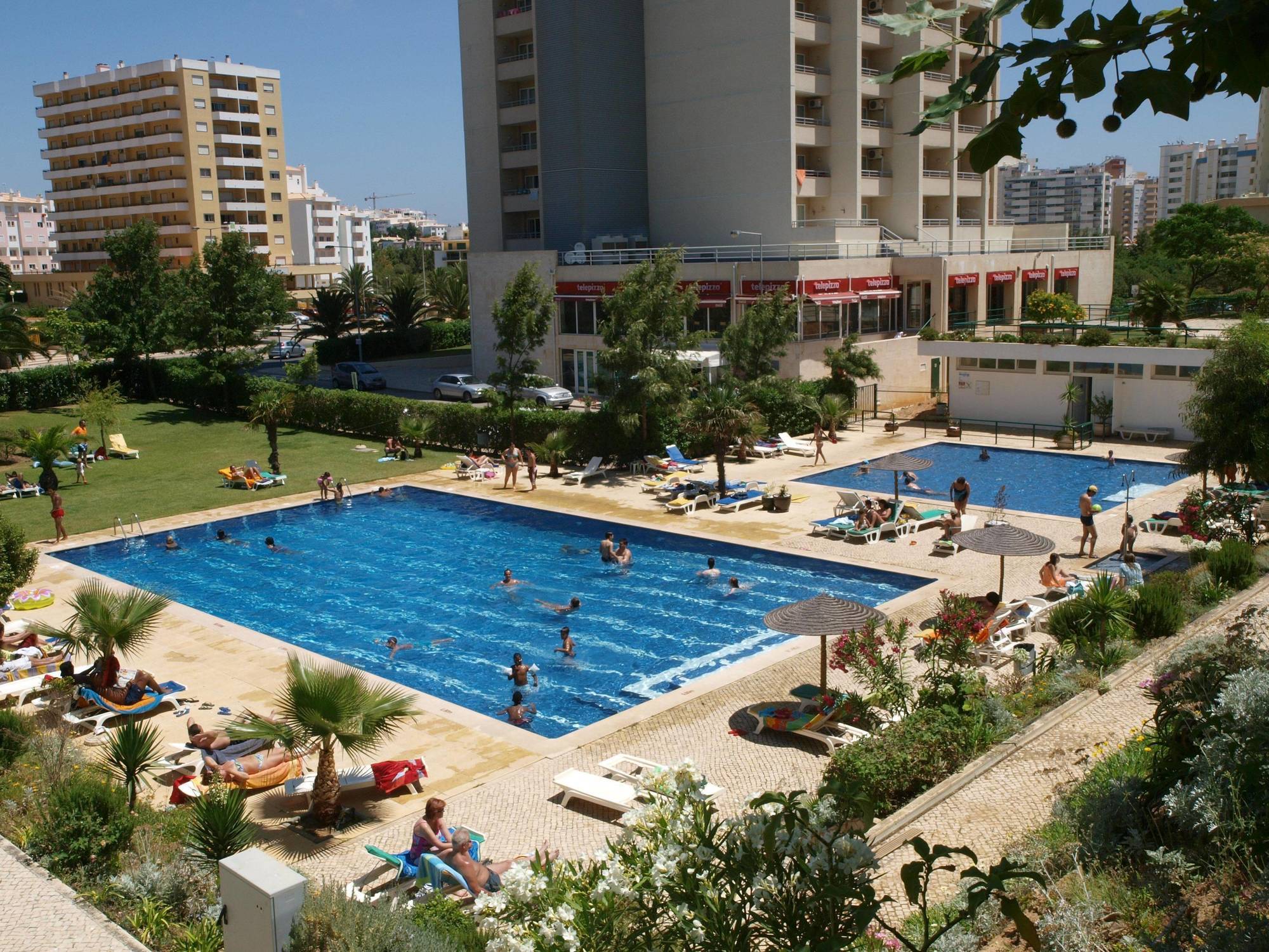 Apartamentos Jardins Da Rocha ปอร์ติเมา ภายนอก รูปภาพ